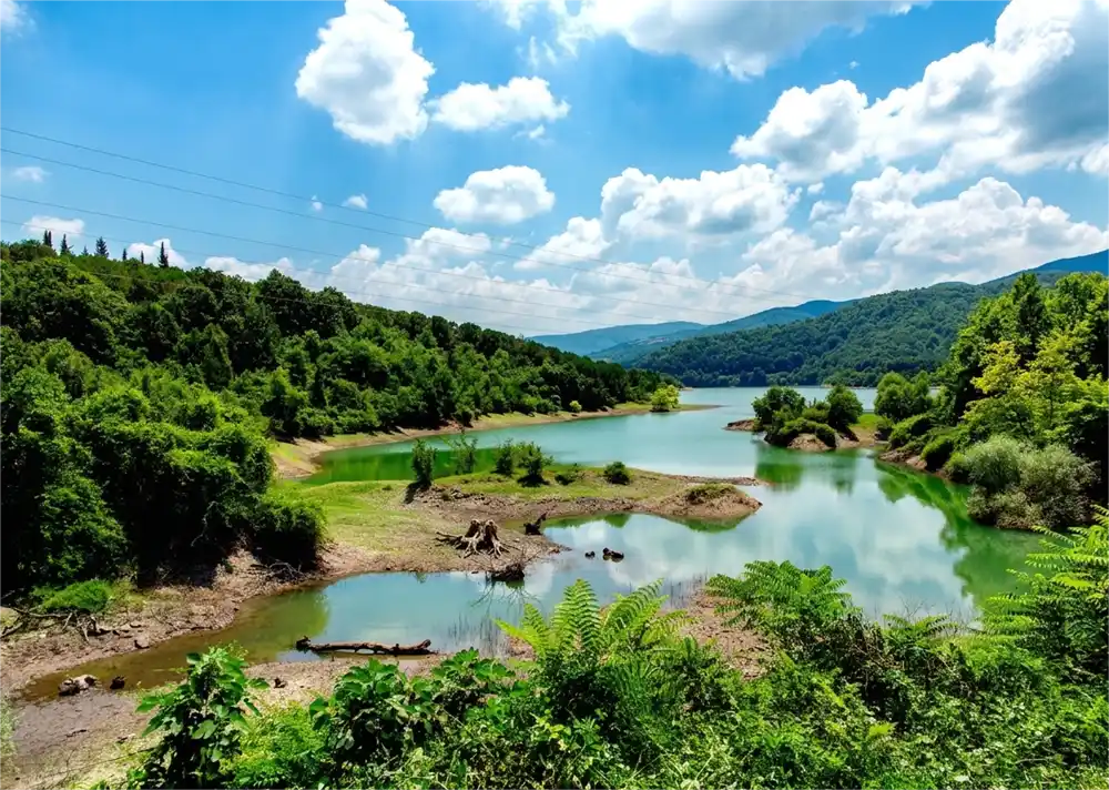 المدن القريبة من اسطنبول 